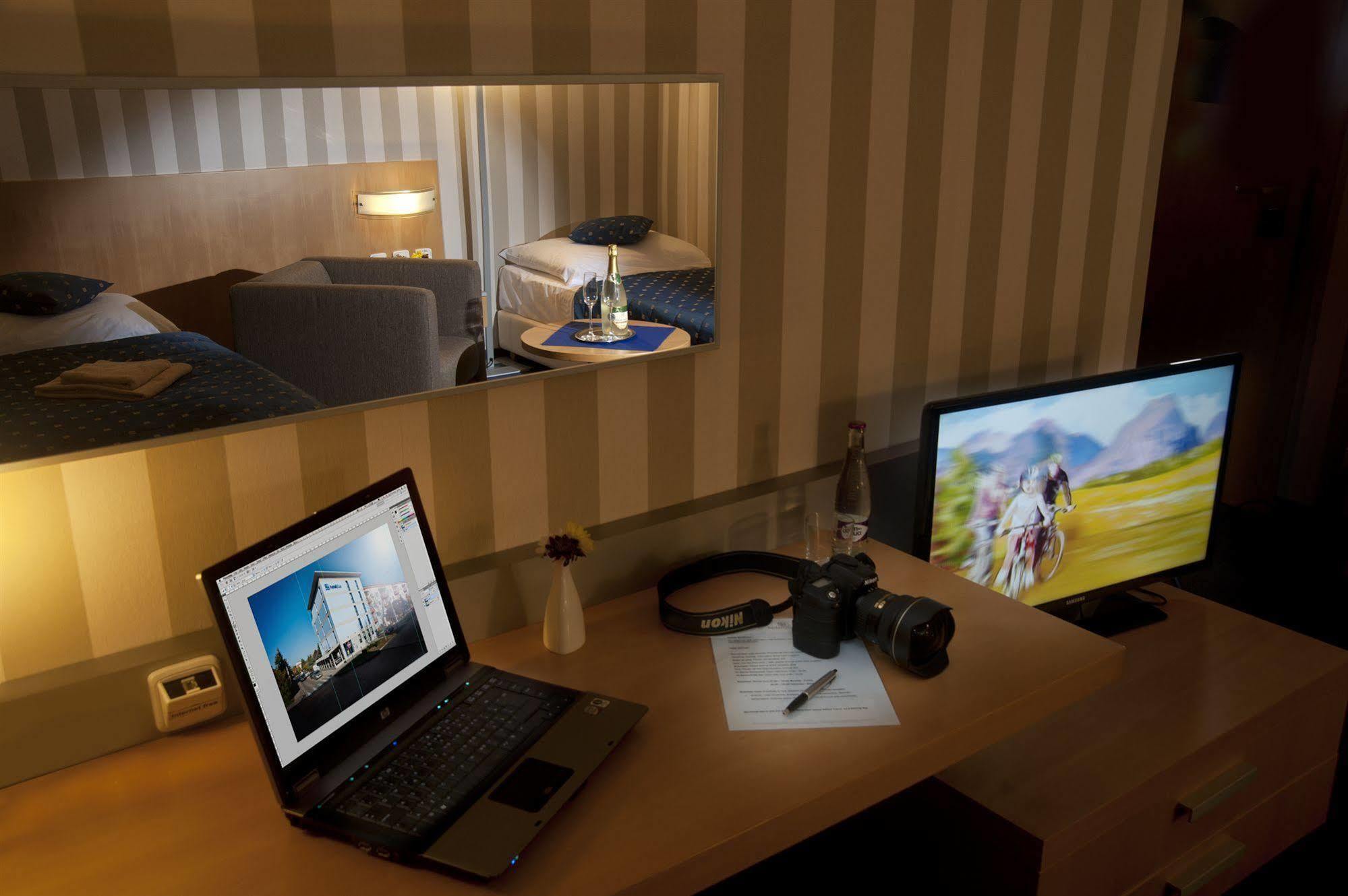 Hotel Blue 3*