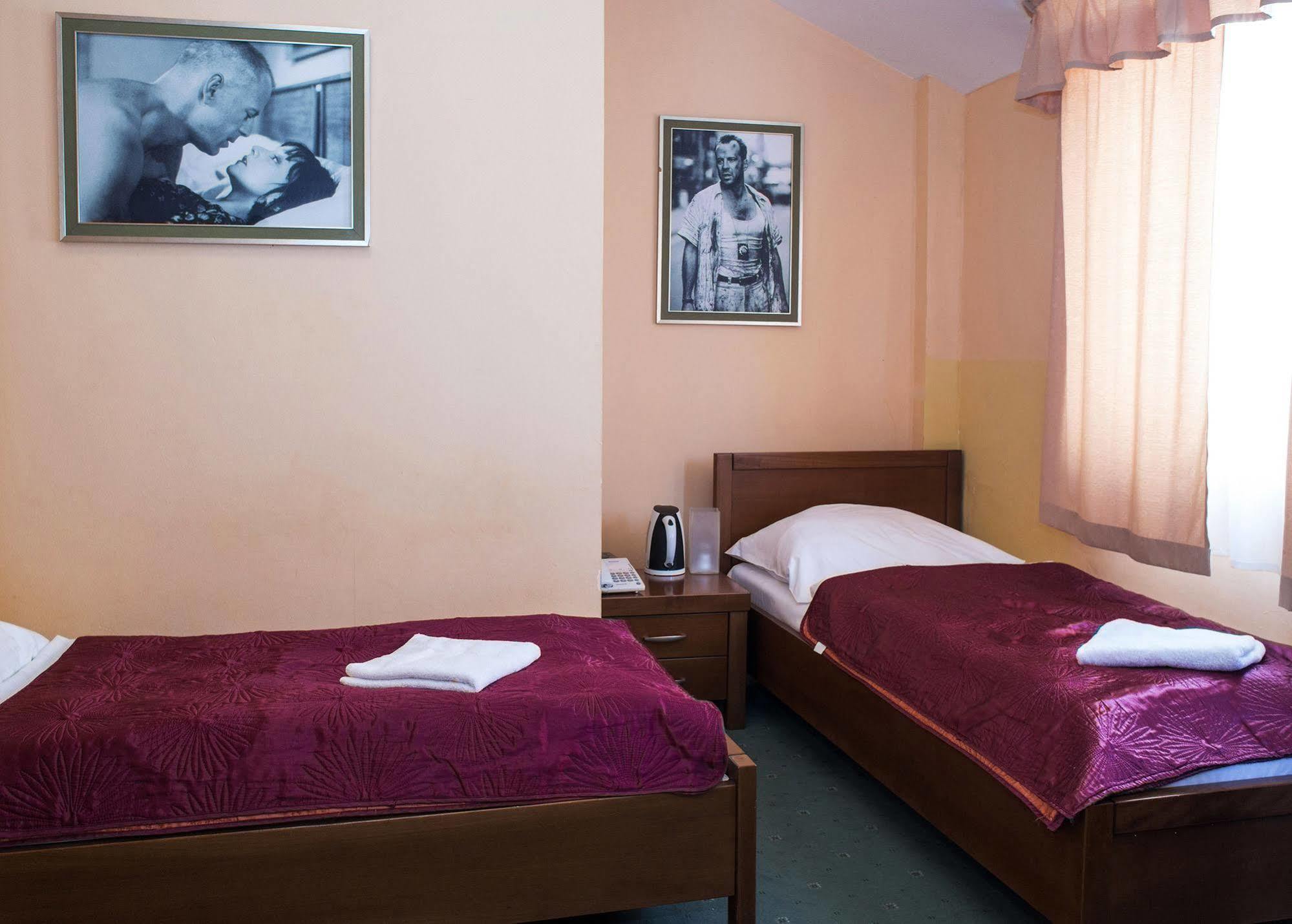 Film Hotel