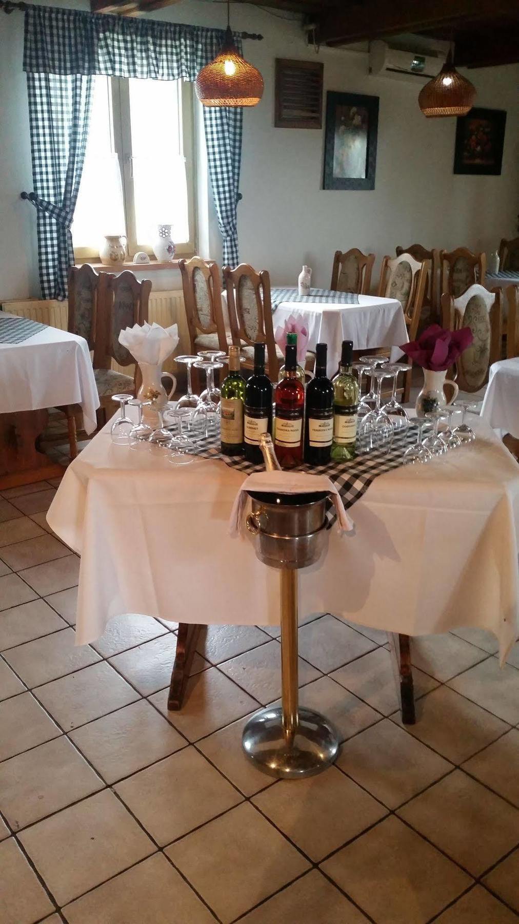Hotel Carpatia 3*
