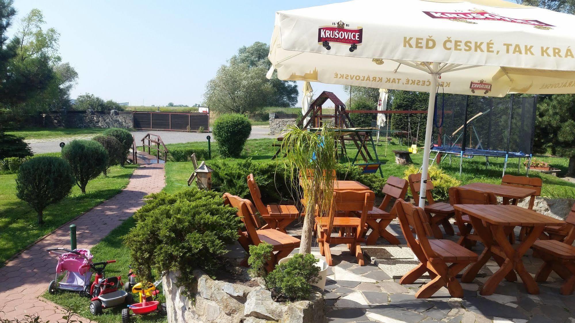 Hotel Carpatia 3*