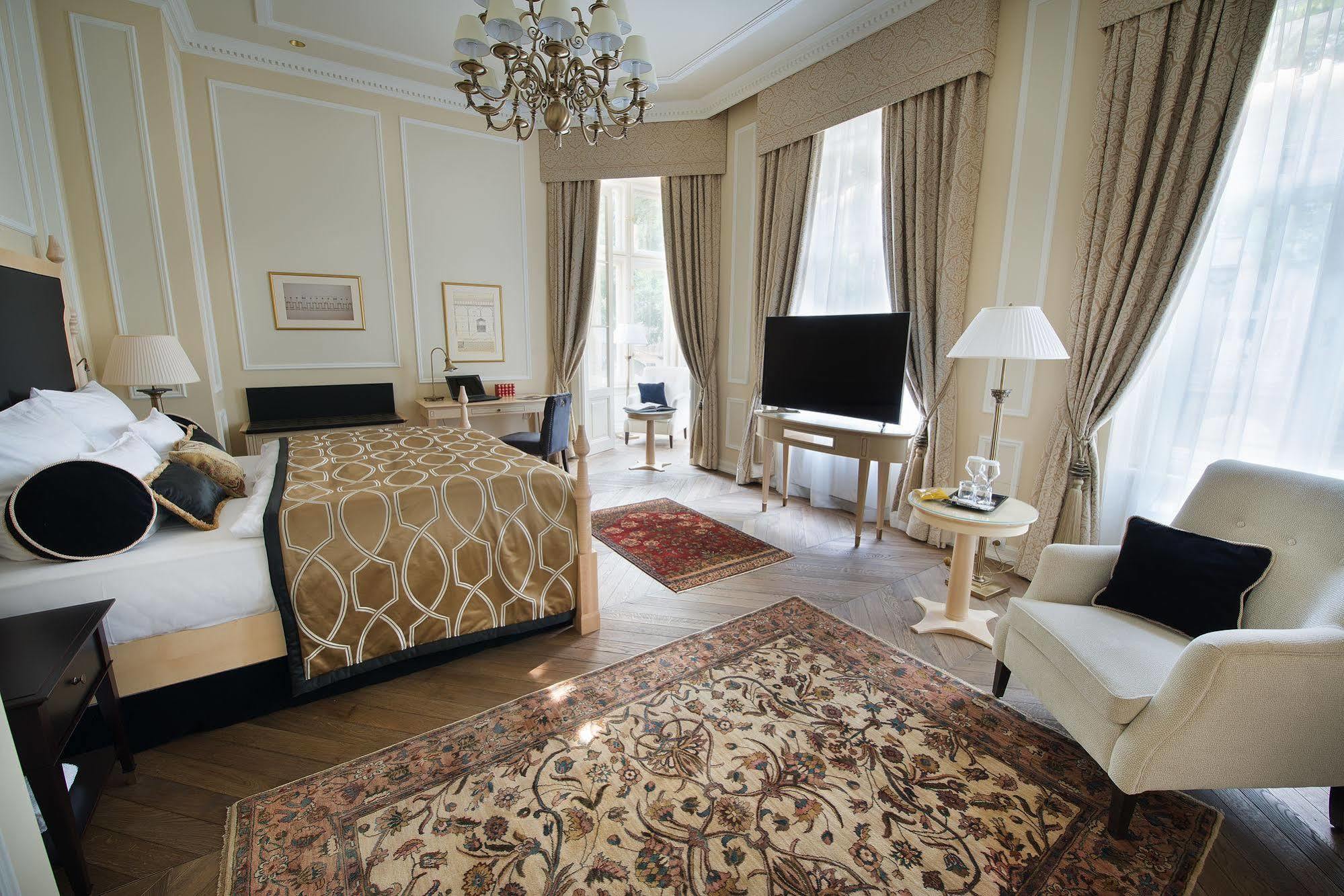 Wilson Palace By Loft Bratislava