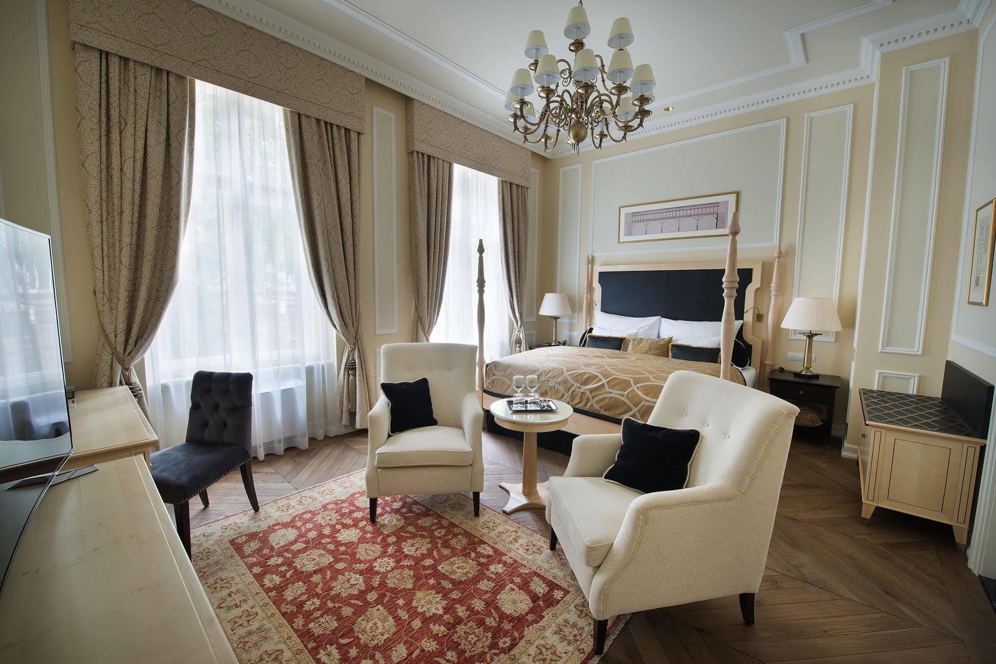 Wilson Palace By Loft Bratislava