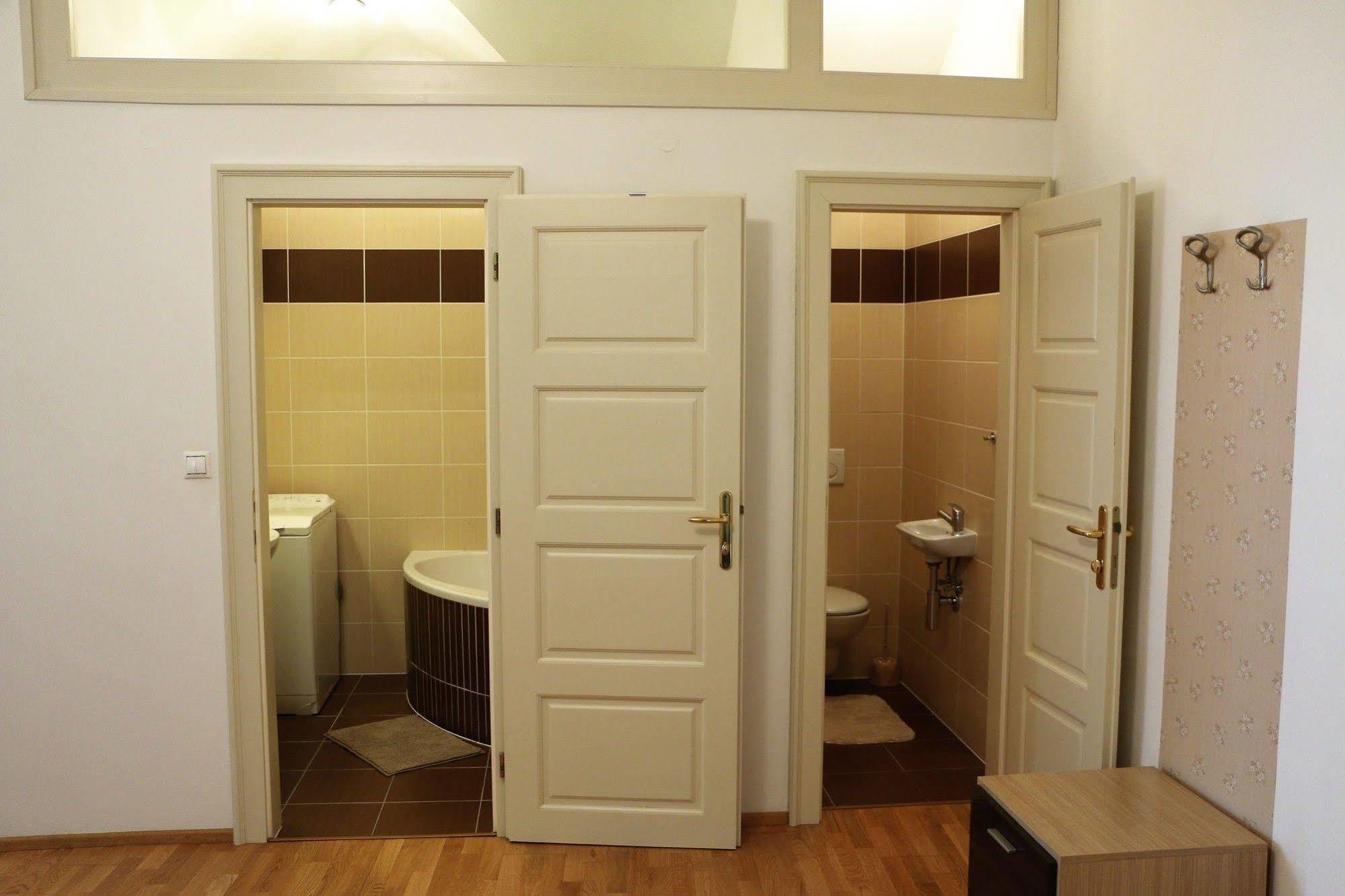 Central Apartmany Biela Street Apartment Bratislava