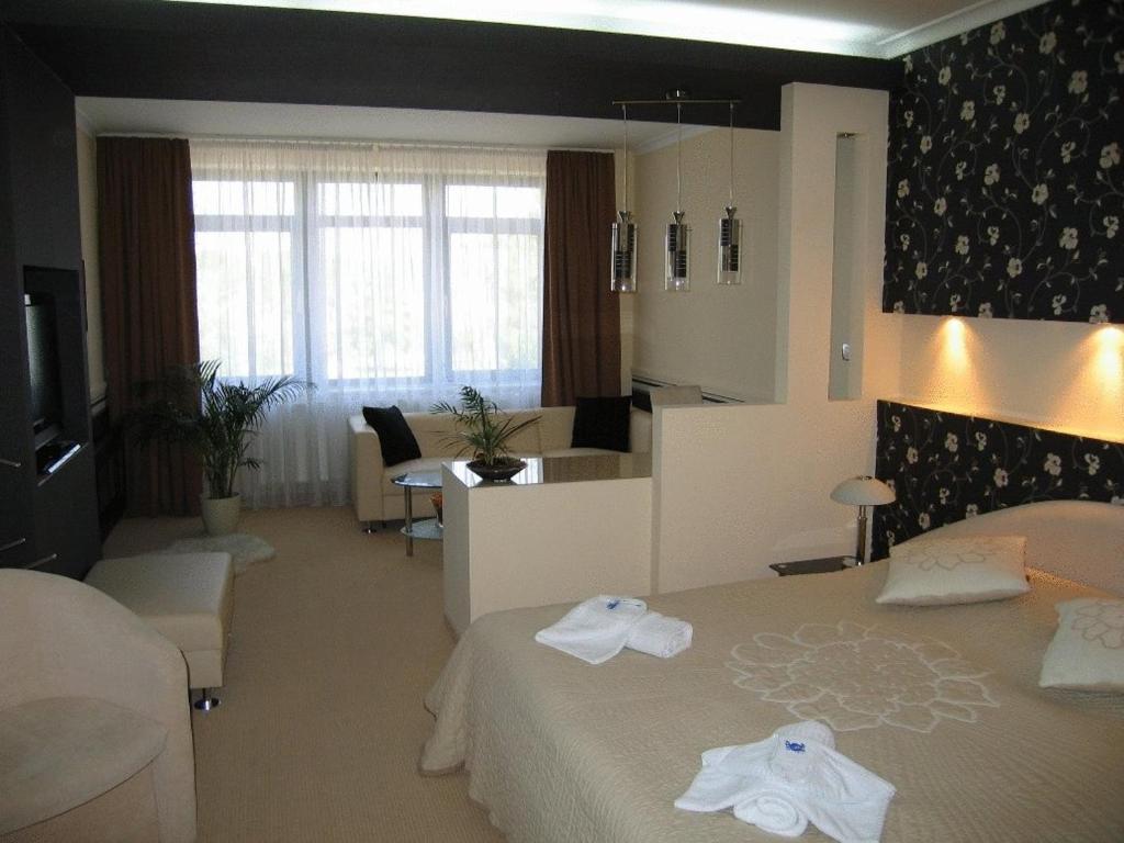 Medium Hotel 4*