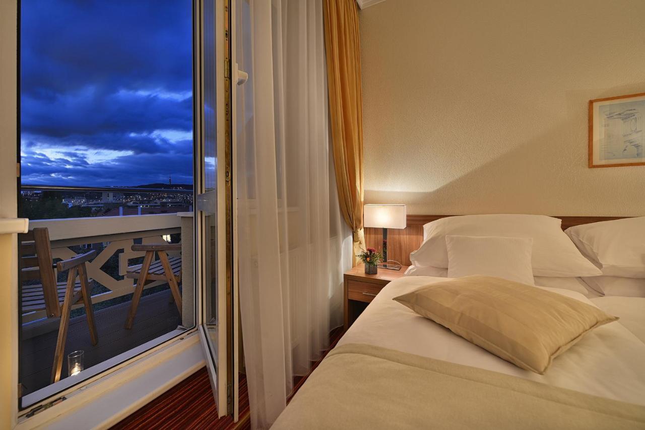 Hotel Apollo