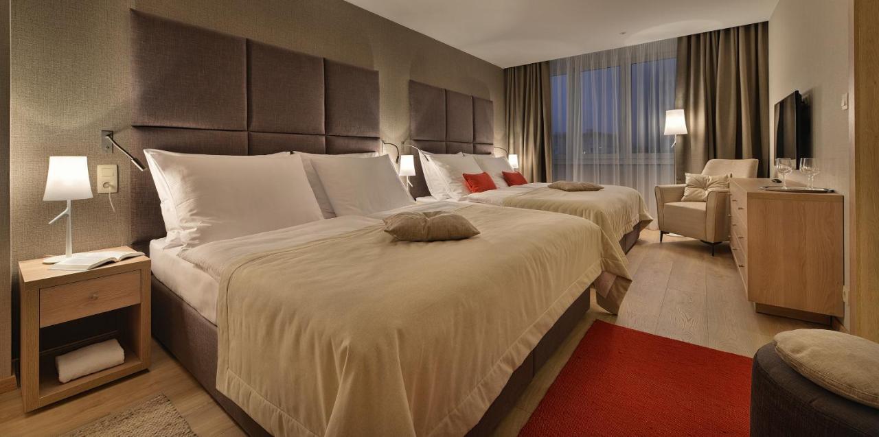 Hotel Apollo