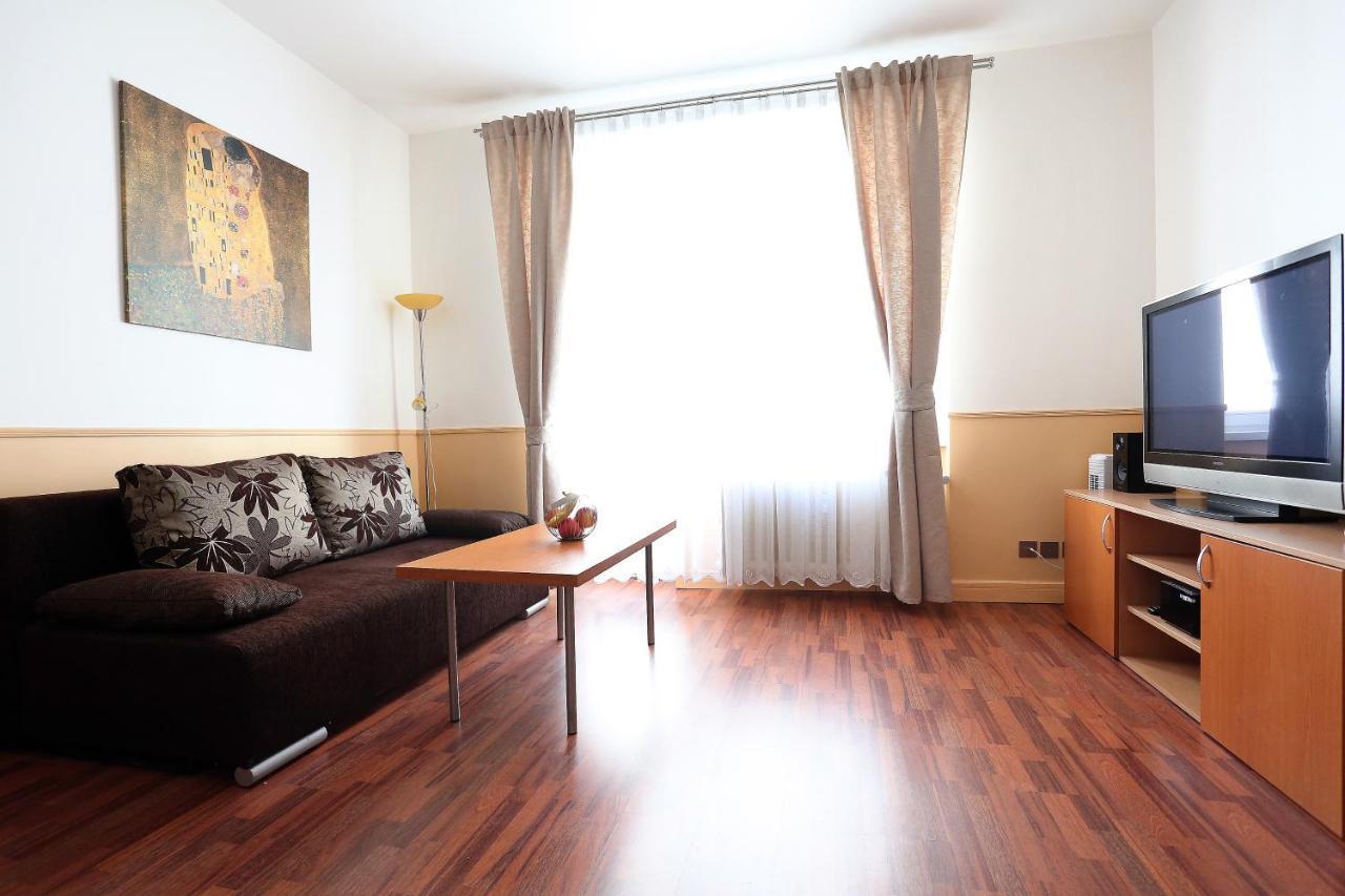 Apartment Apartments Bratislava *