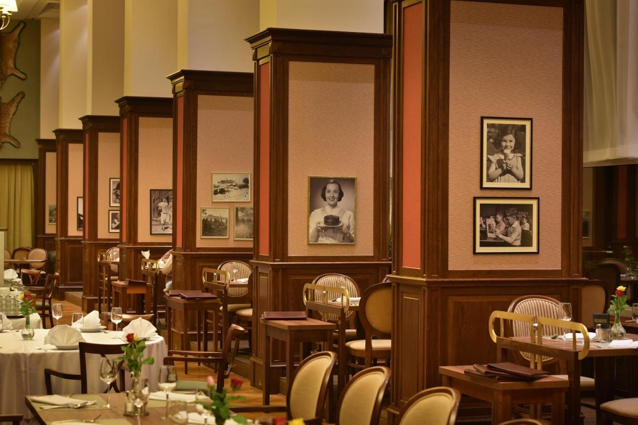 Hotel Apollo 4*