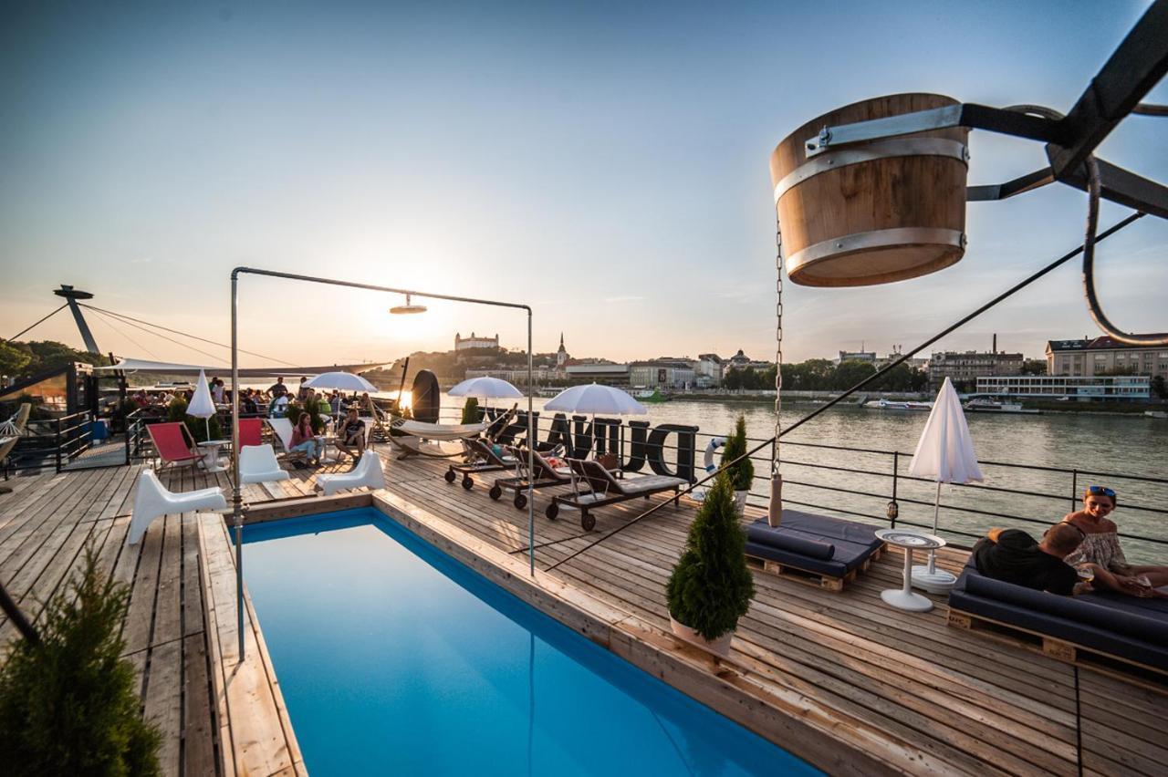 Dunajsky Pivovar Hotel Bratislava