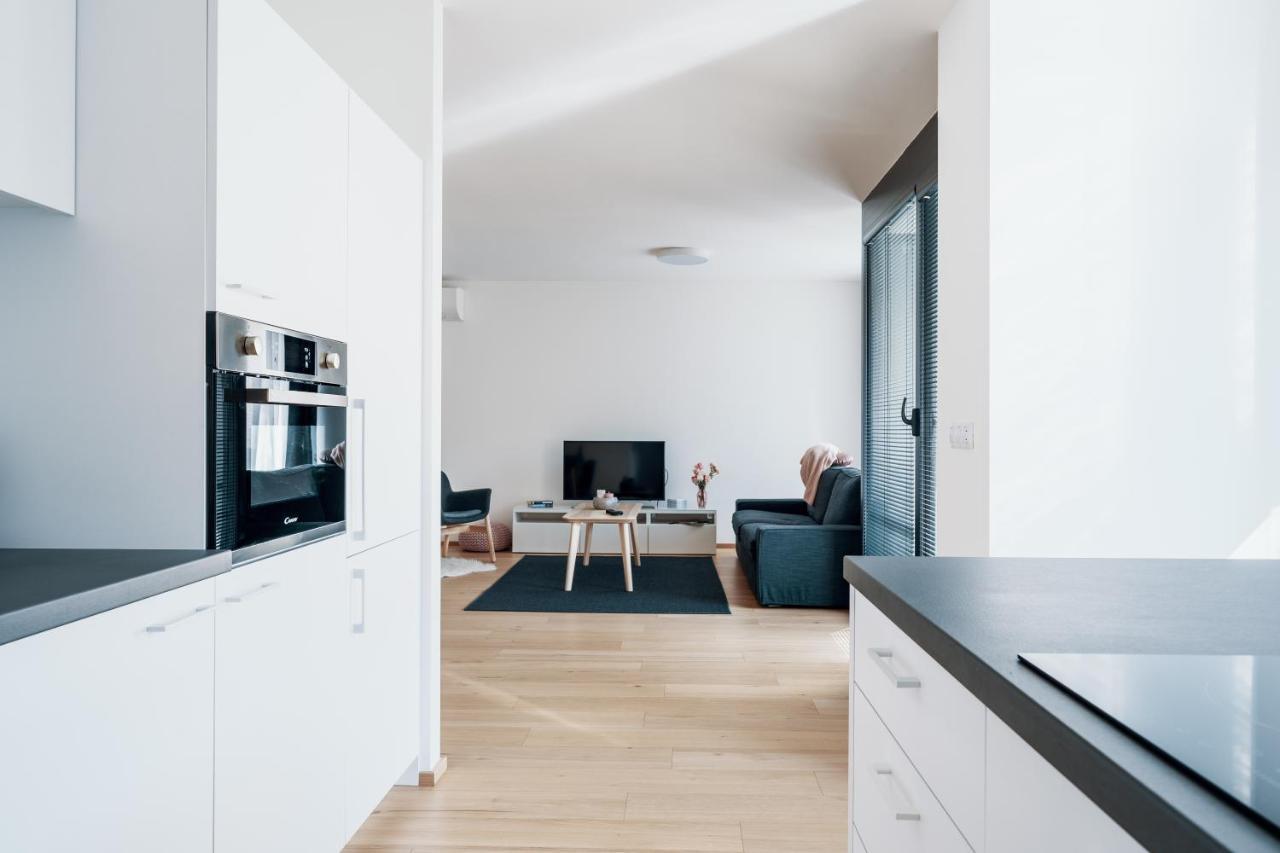 Smart & Living By Ambiente