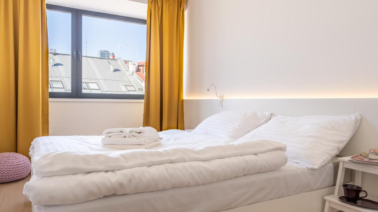 Smart & Living By Ambiente Apartment Pressburg