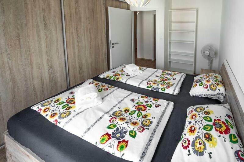 Old Town Luxury In Heart Of *