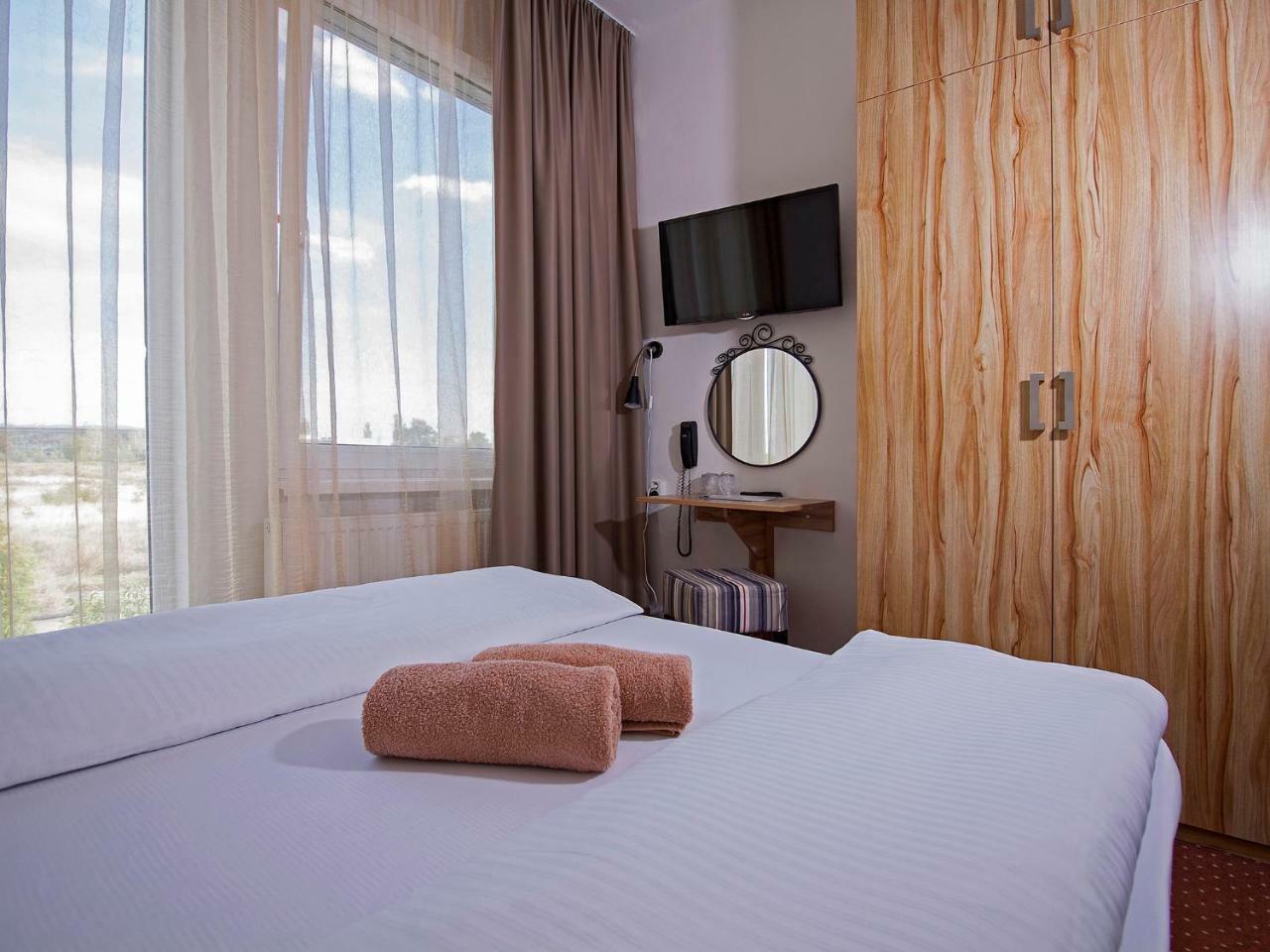 Aviator Garni Hotel Bratislava