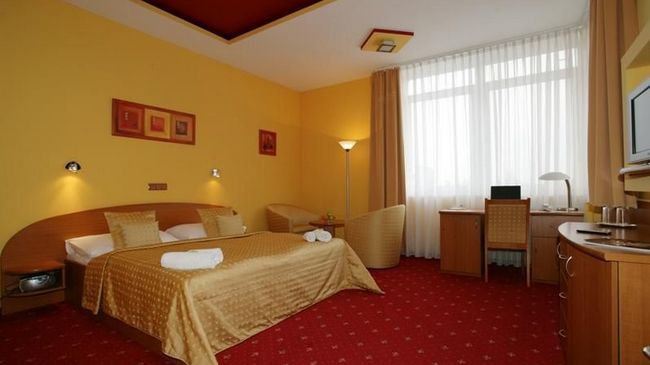Medium Hotel 4*