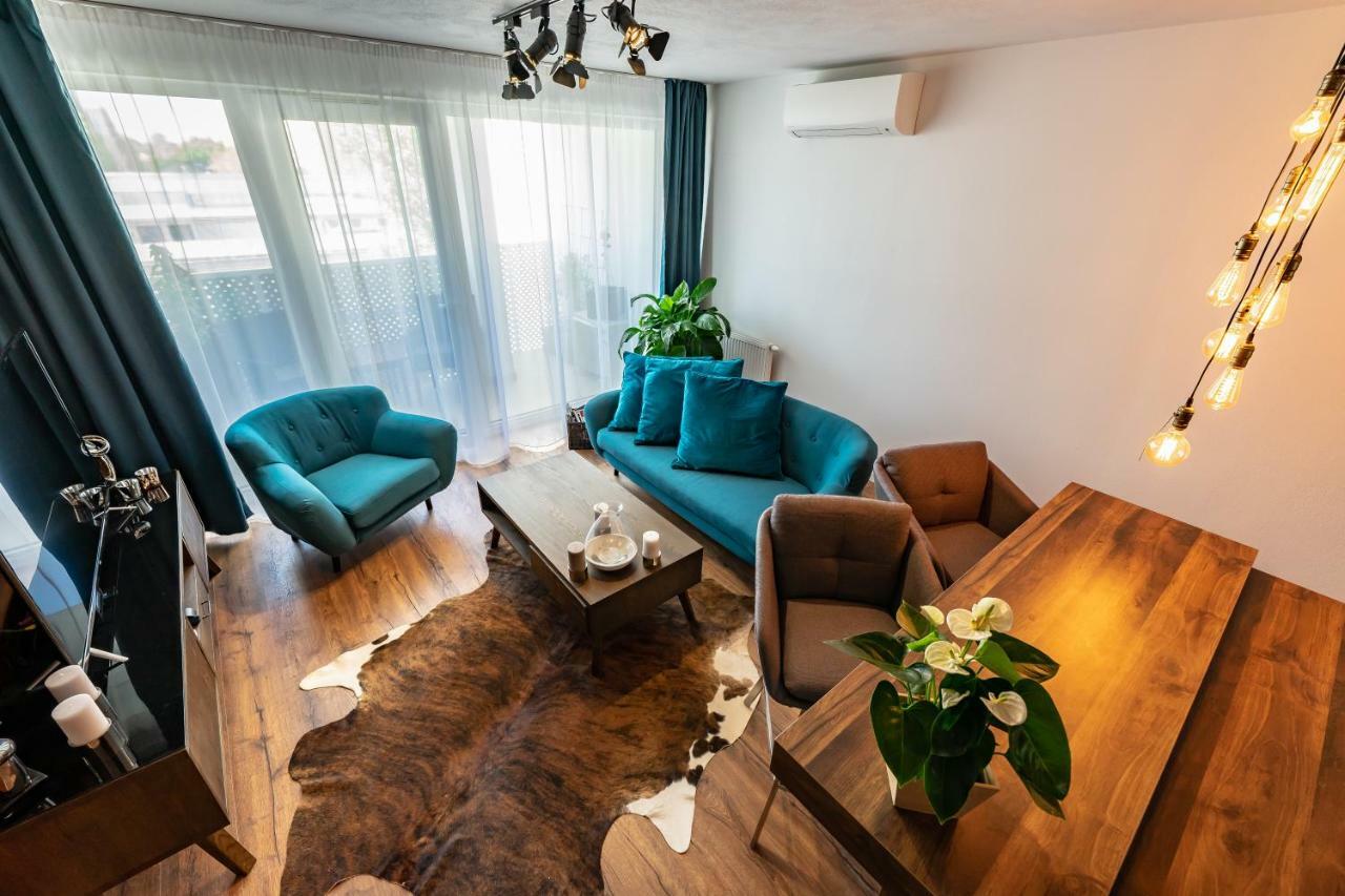 Than 3* Bratislava