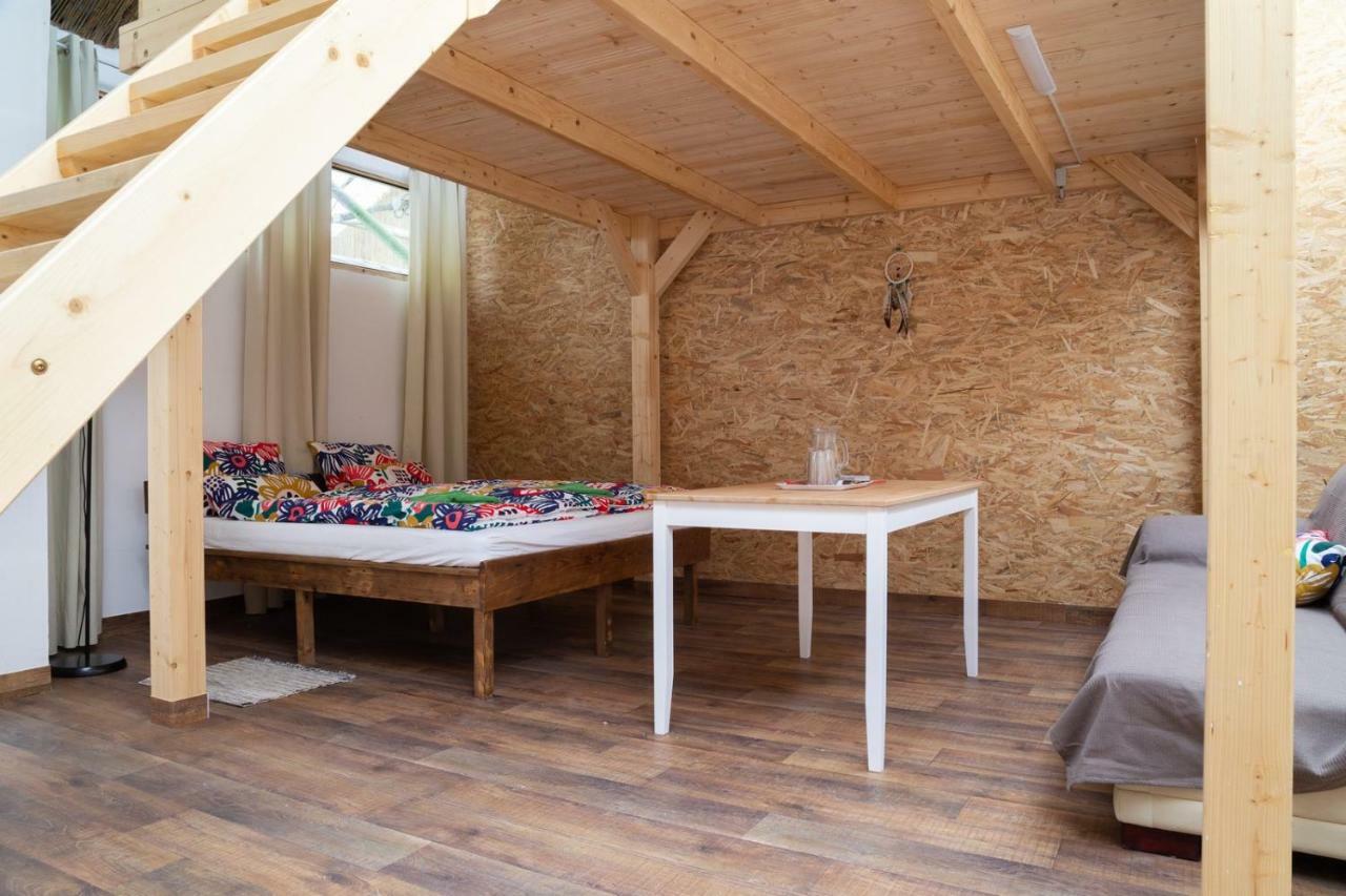 Nhà khách Rastlinky.sk Greenhouse Guestrooms *