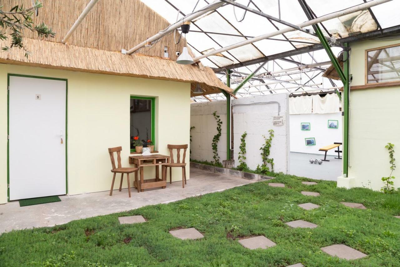 Rastlinky.sk Greenhouse Guestrooms Bratislava