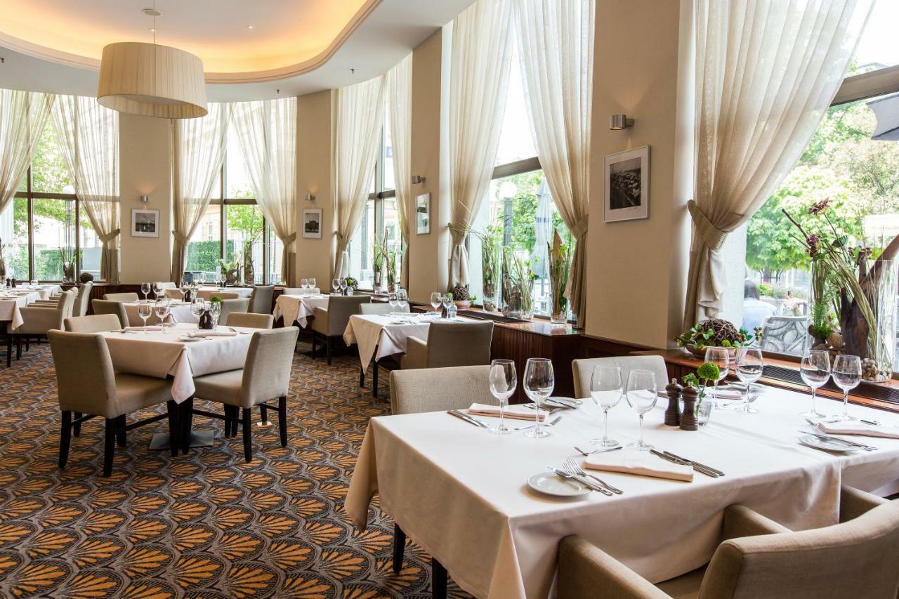 Hotel Radisson Blu Carlton Hotel, 4*
