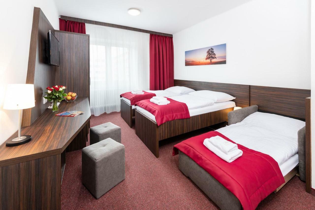 Hotel Hotel Plus