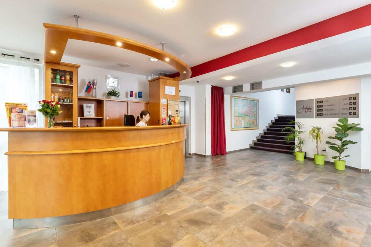 Hotel Hotel Plus