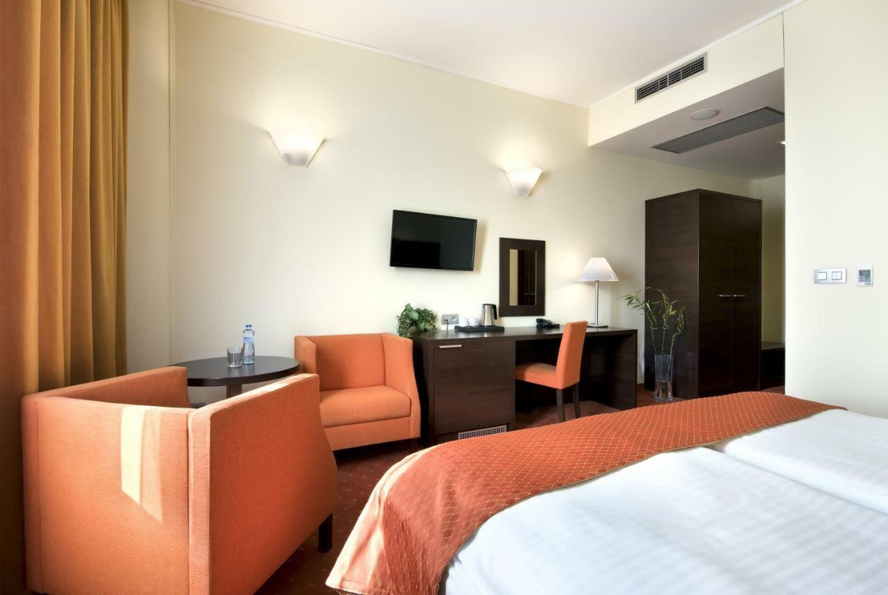 Tatra 4* Bratislava