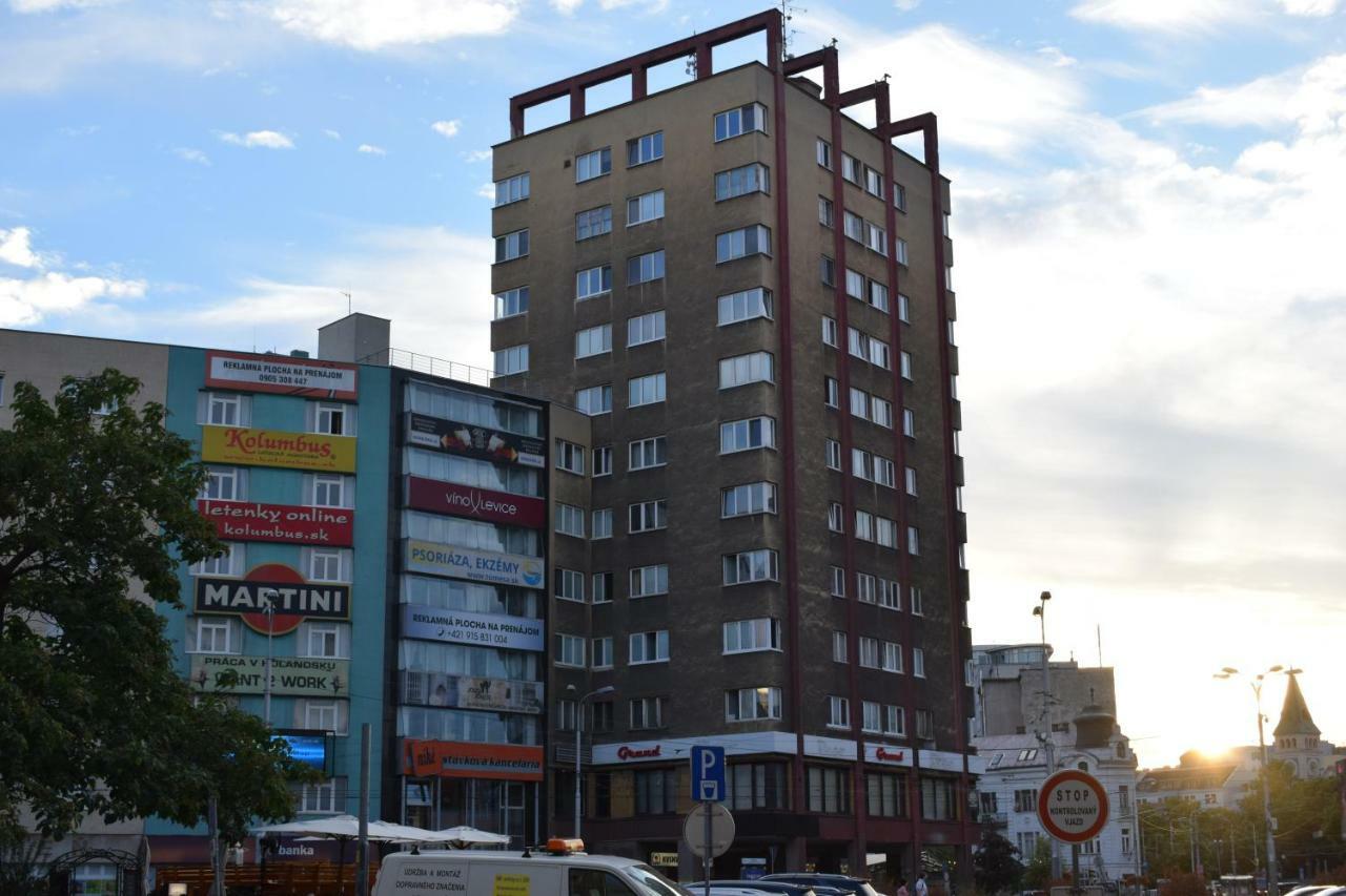 22nd Uprising Square Apartment