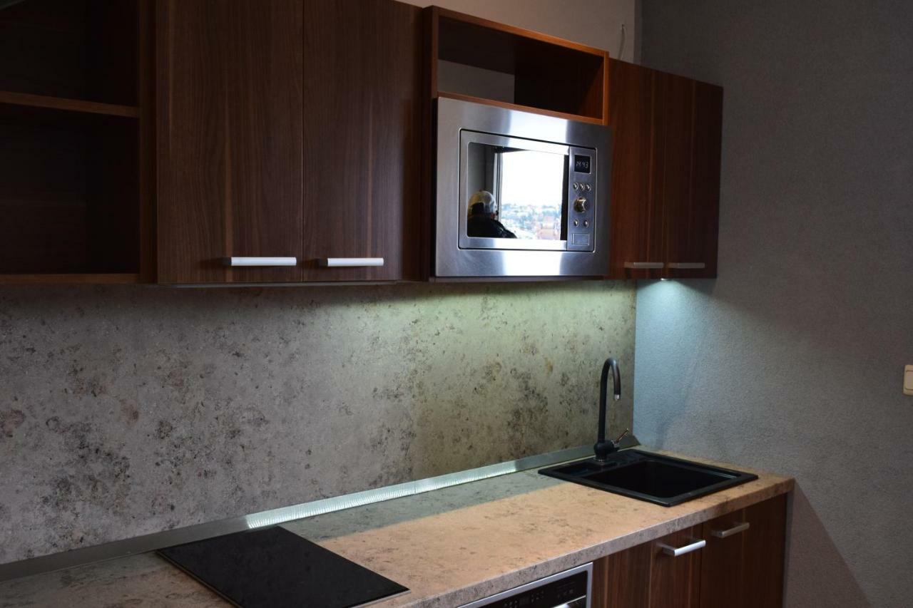 Apartment 22nd Uprising Square *