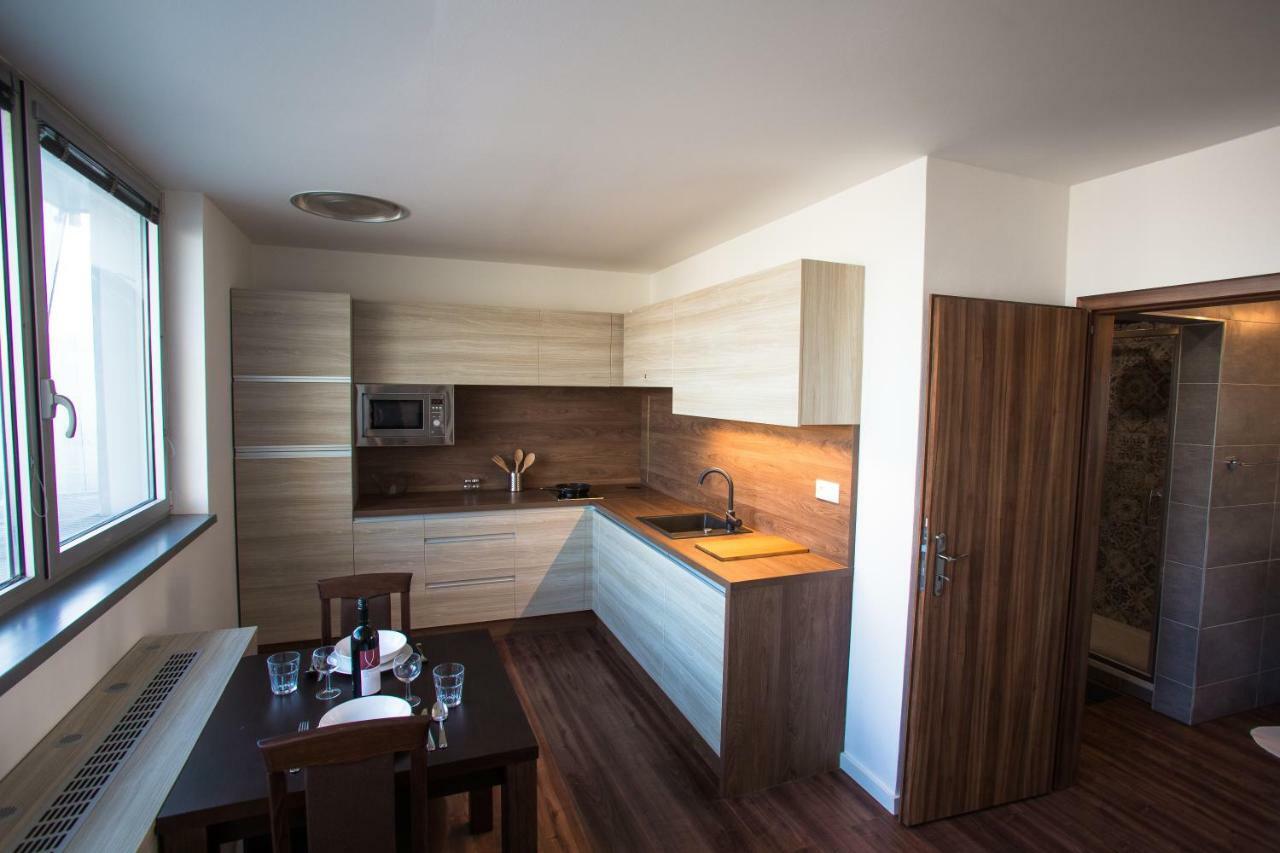 22nd Uprising Square Apartment Bratislava