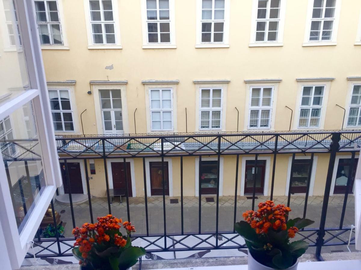 Manderla Bratislava * Bratislava