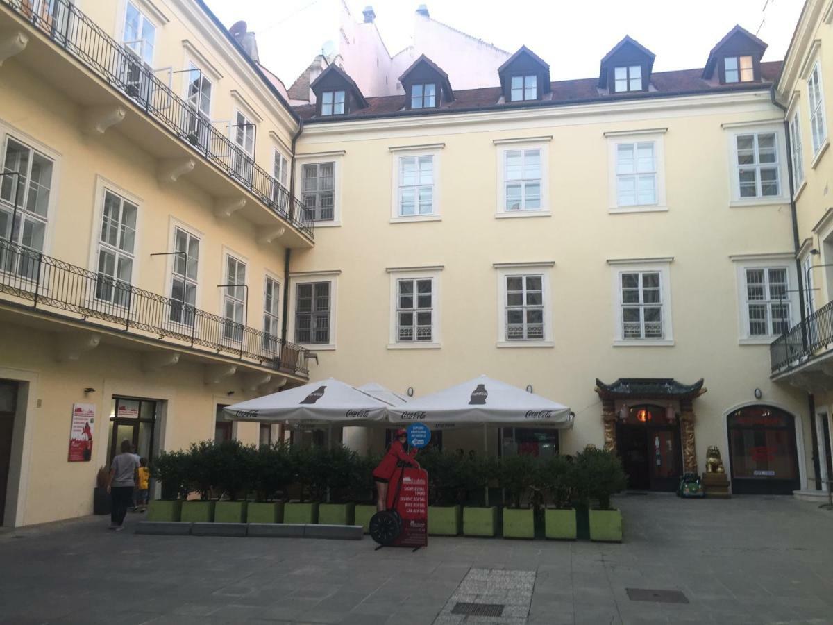 Manderla Bratislava Apartment