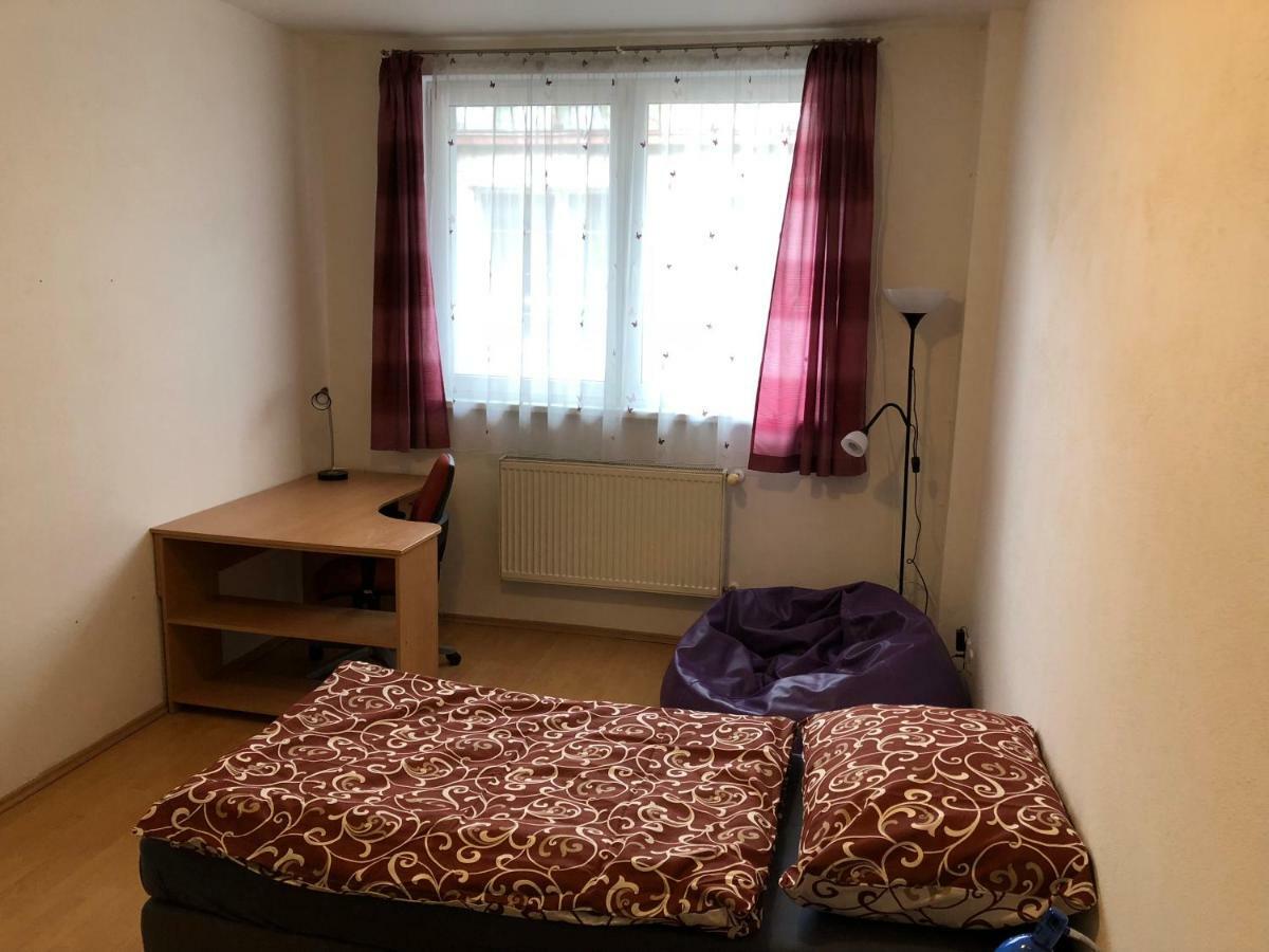 Moonstreet Apartment Bratislava