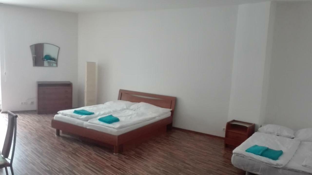 Apartman Mickiewiczova 19 22 * Bratislava