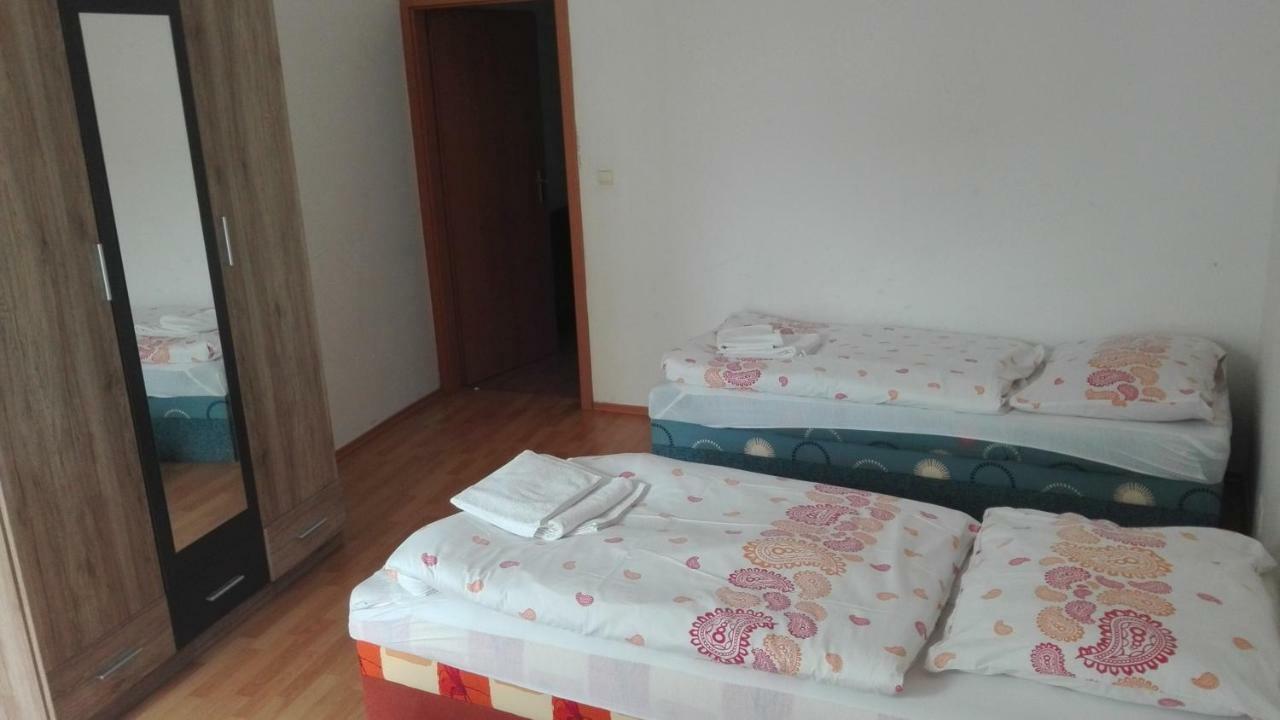 Apartman Mickiewiczova 19 22 Apartment *