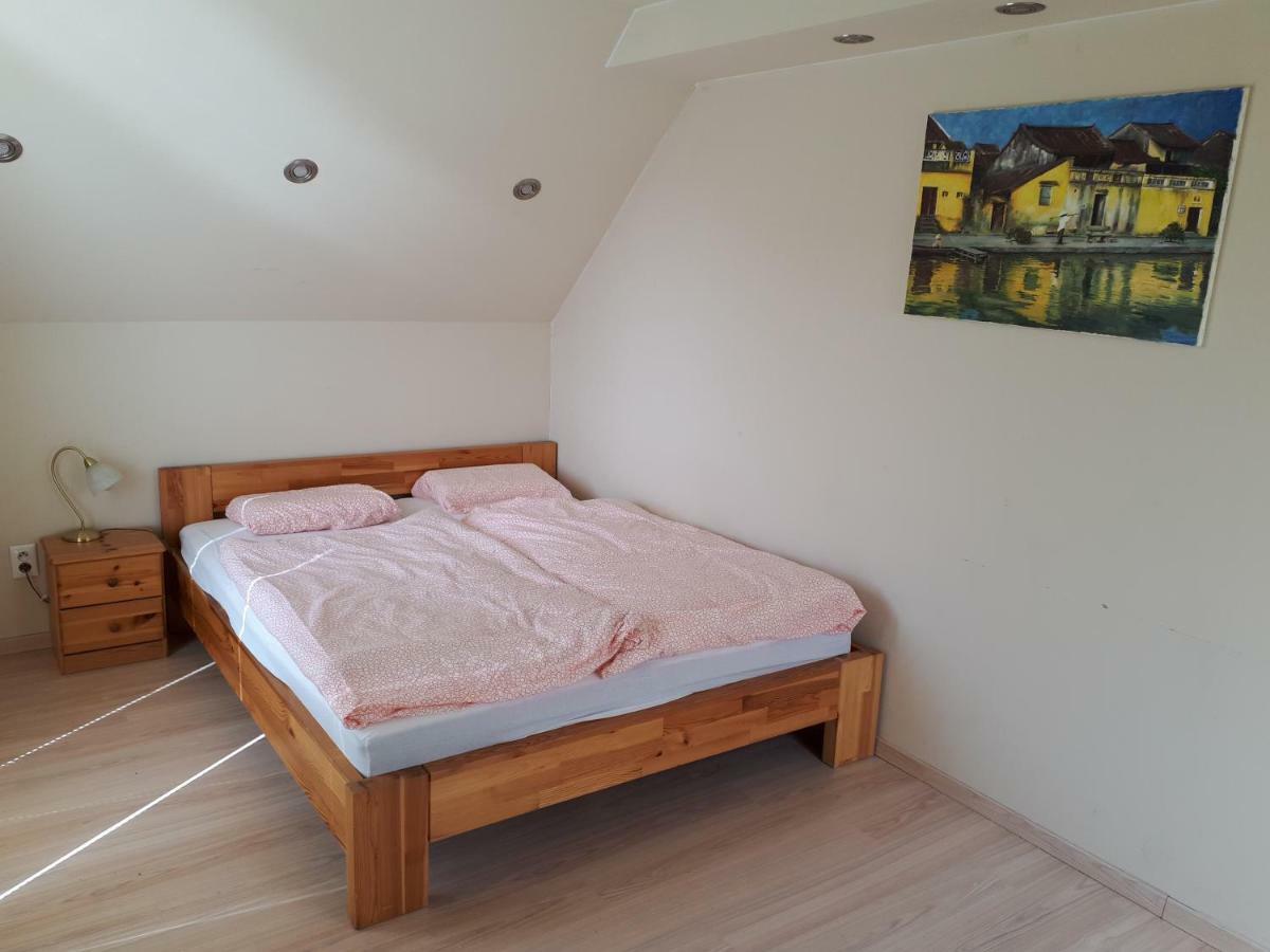 Utulny V 15 Apartment Bratislava