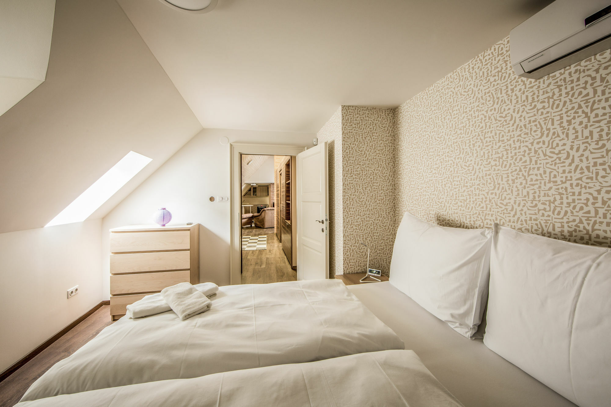 Apartment Aplend City Bastova 1 *