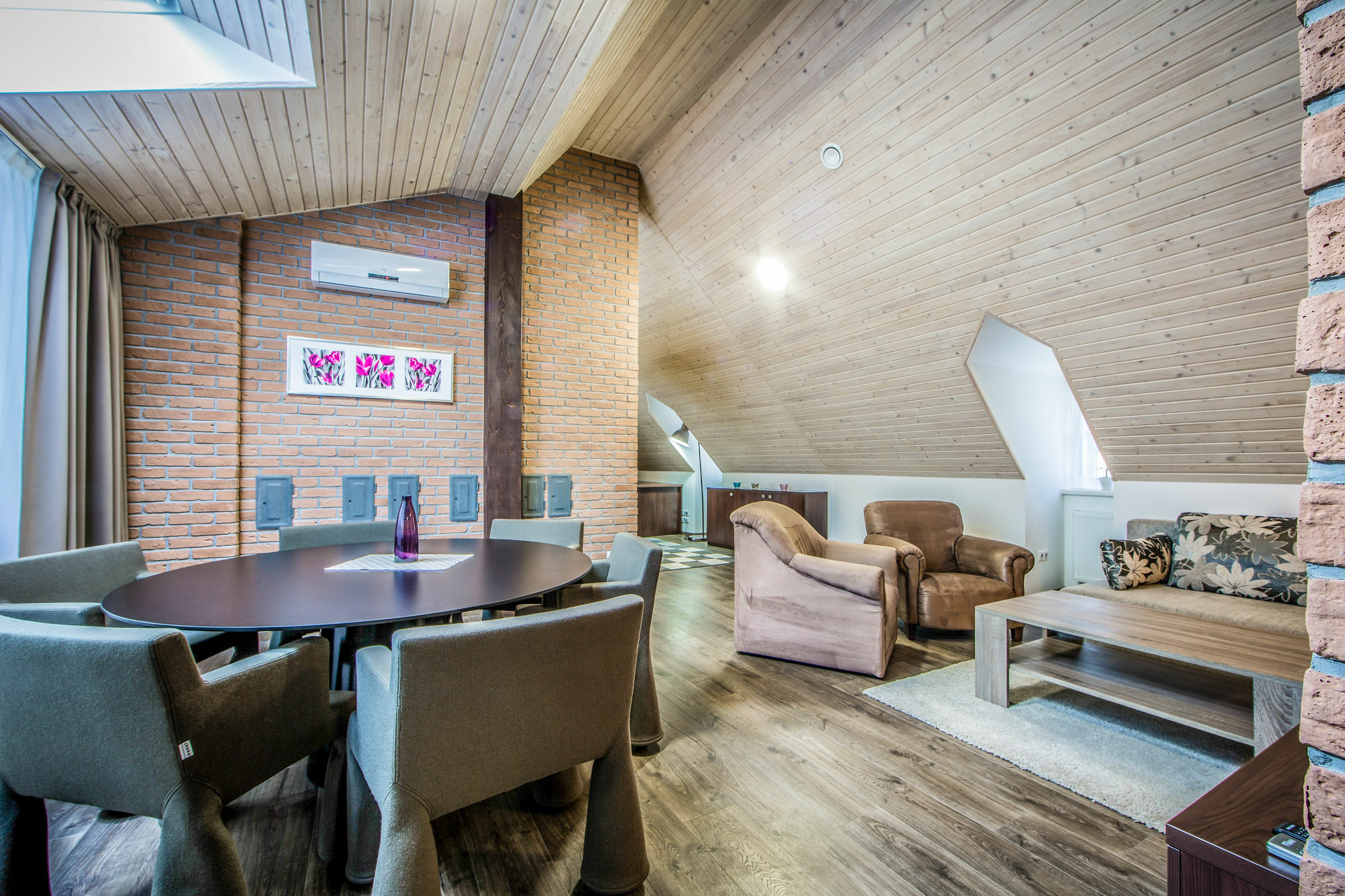 Aplend City Bastova 1 Apartment Bratislava