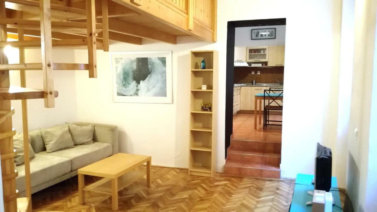 Mona - Old Town Apartment Bratislava