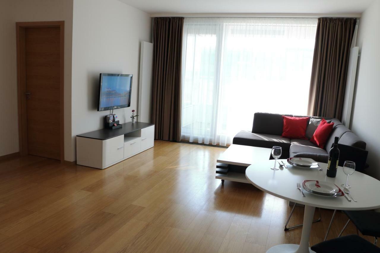 Panorama With Free Parking Apartment