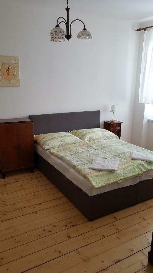 Apartmany Racianska Apartment *