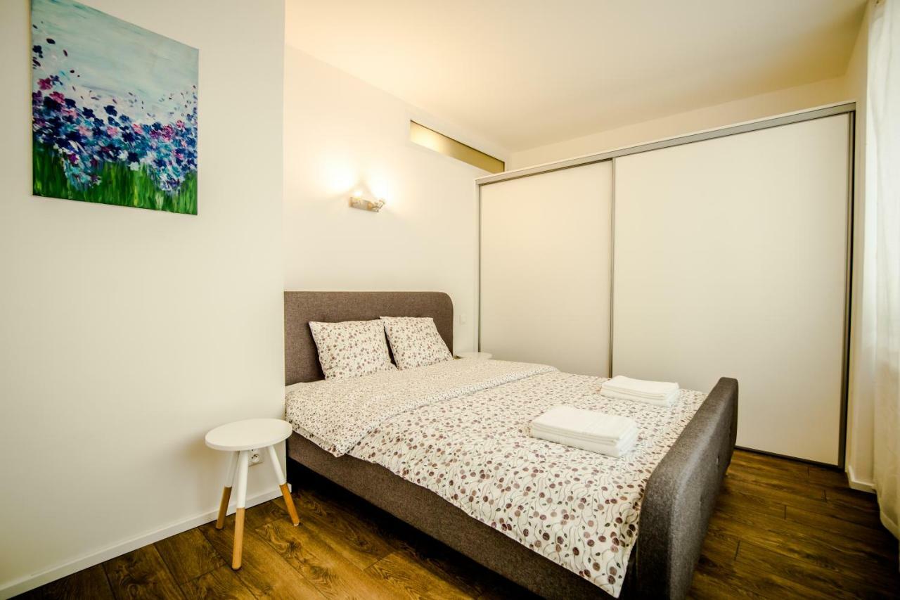 By Kovee Apartment