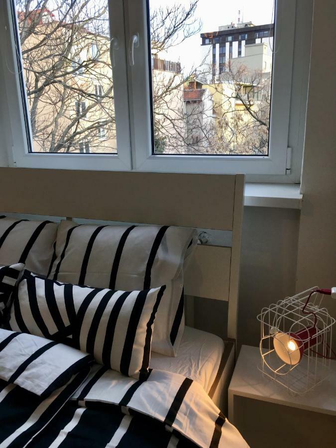 Blu In Old Town Apartment