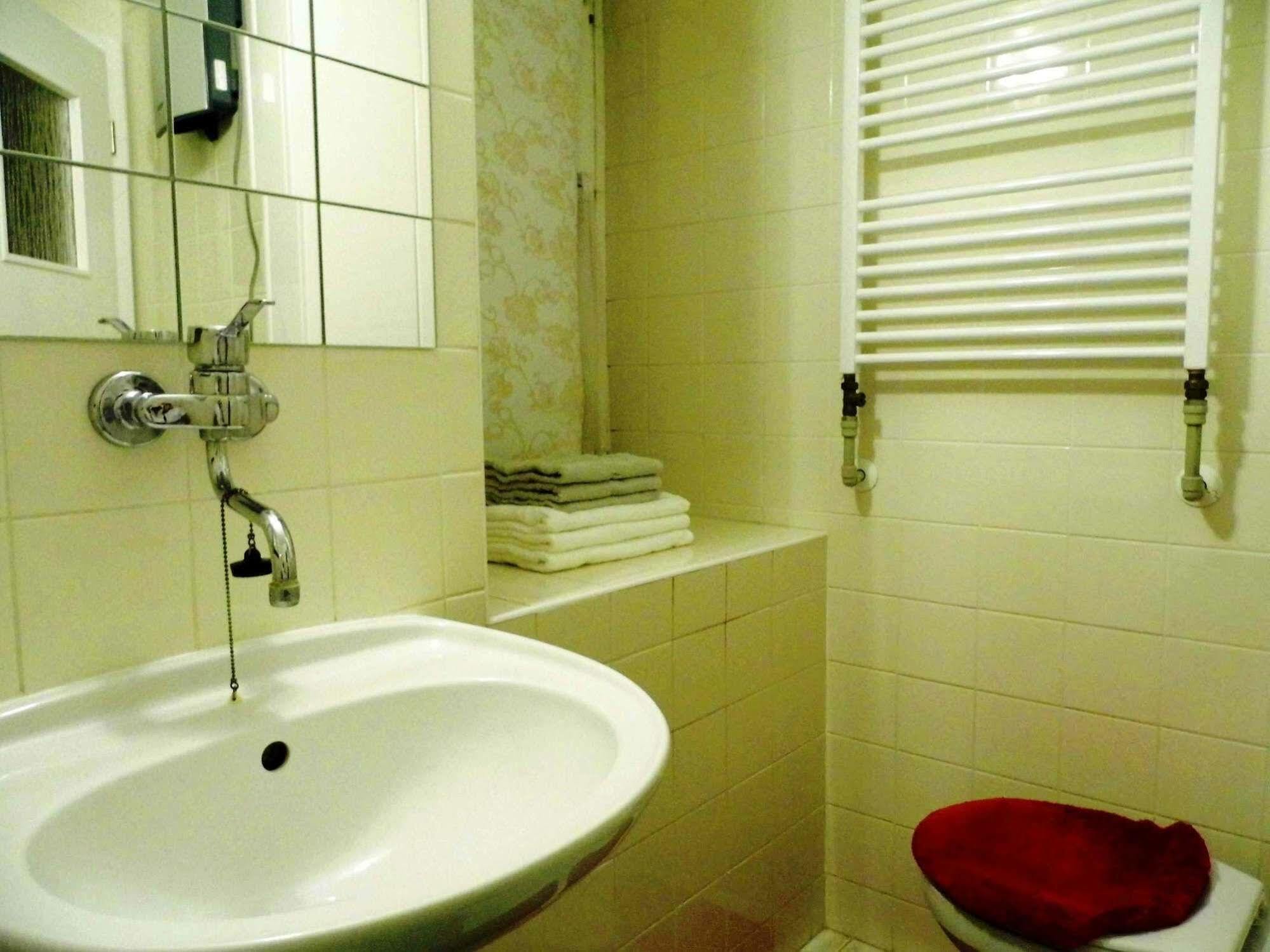 Fukas - Anenska Hotel