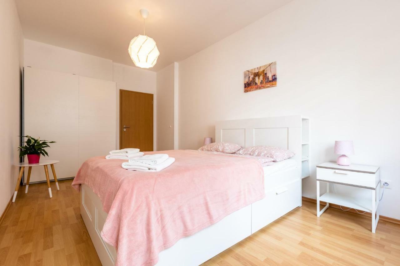 Apartment Spacious In The Old Town Of *
