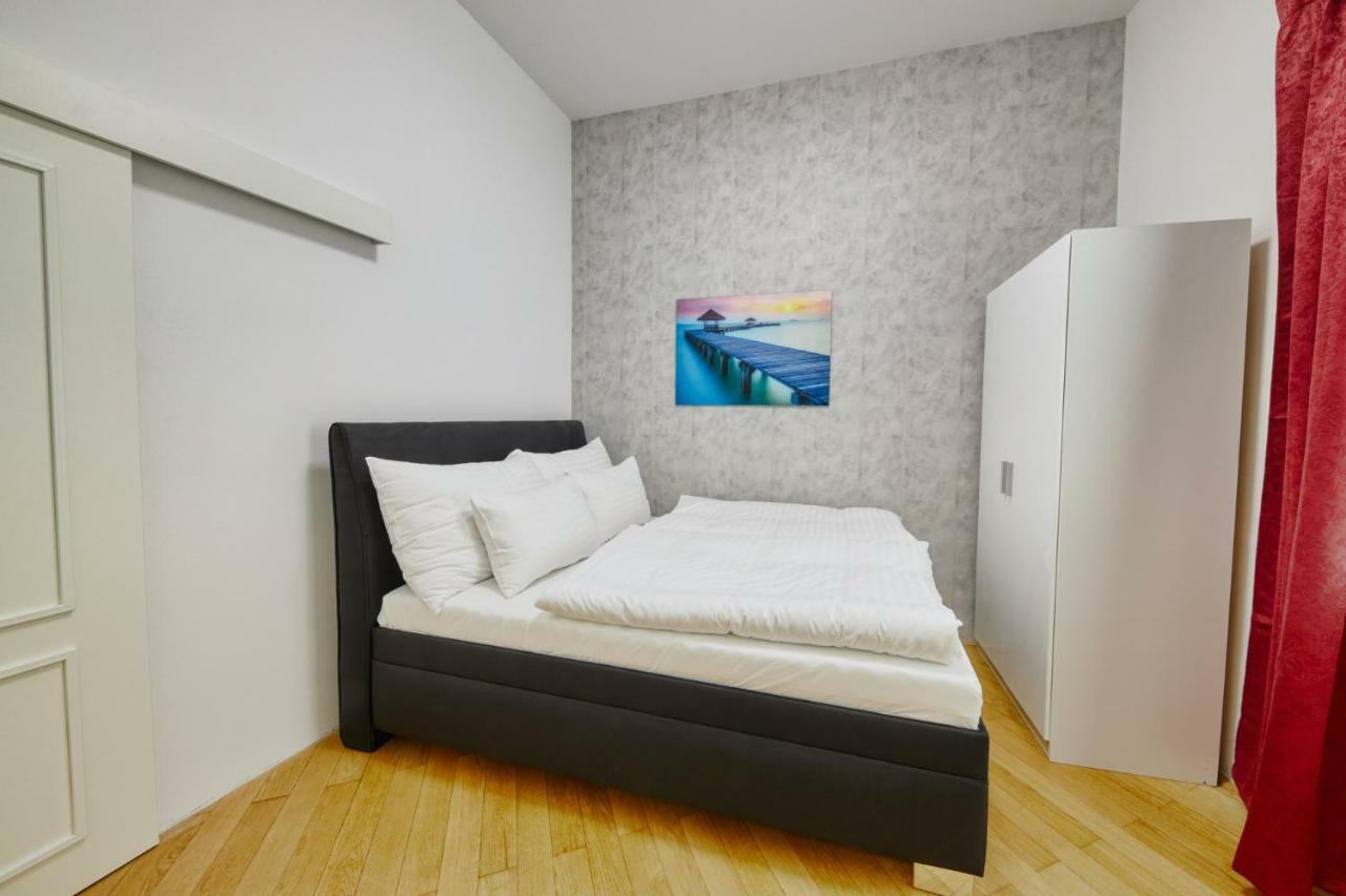 Aapartamentoos Aparthotel Bratislava