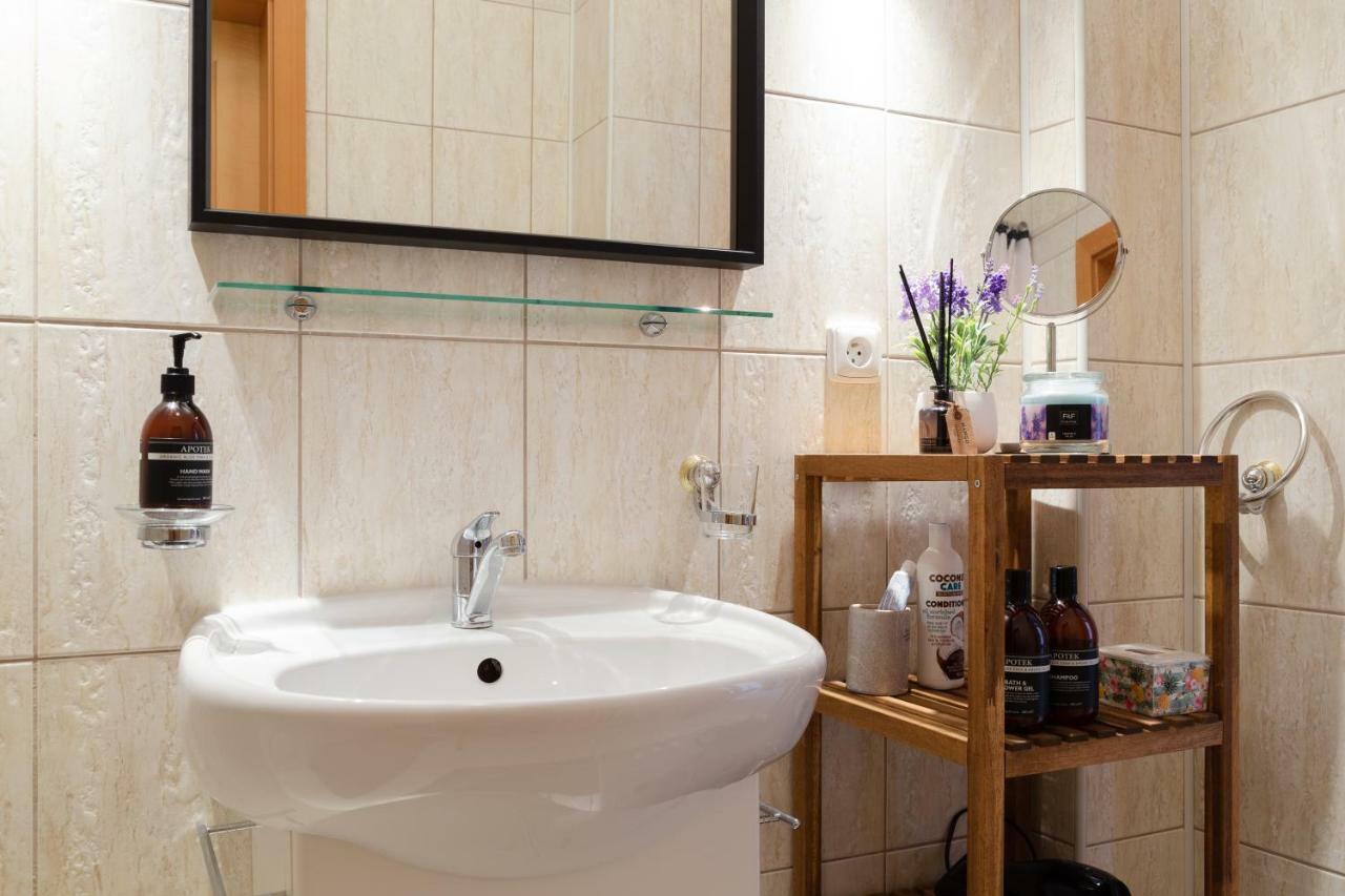 Apartment Feel Like At Strakova - Hearth Of The City Center