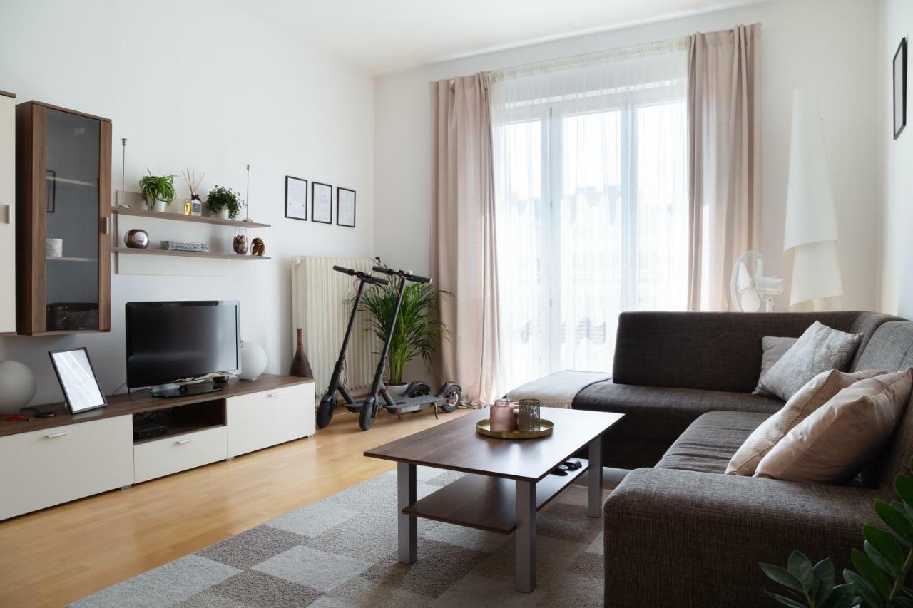 Apartment Feel Like At Strakova - Hearth Of The City Center *