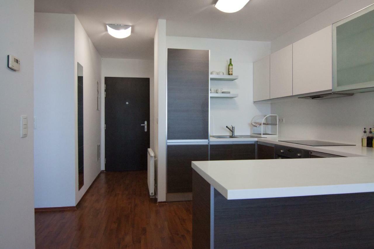 Apartamento Juls Next To Football And Hockey Stadium *
