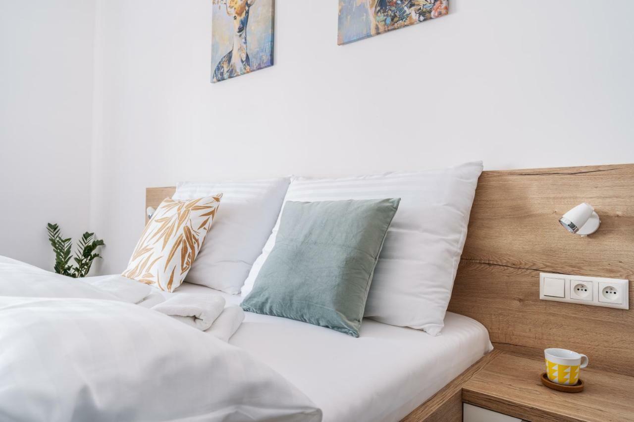 Self Check-In Apartments By Ambiente Apartment