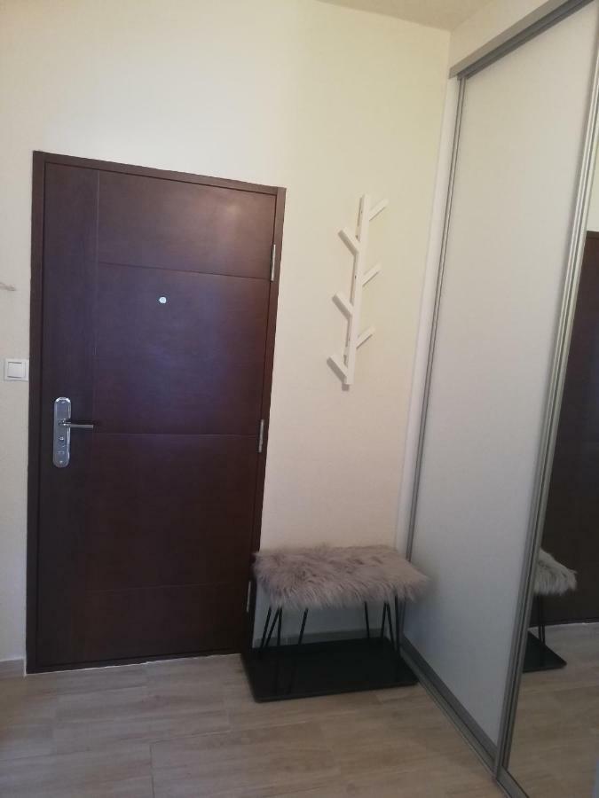 Senza Apartment