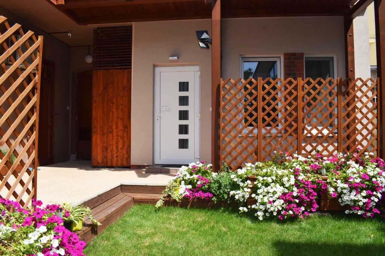 -apartment In The Center With A Garden Terrace